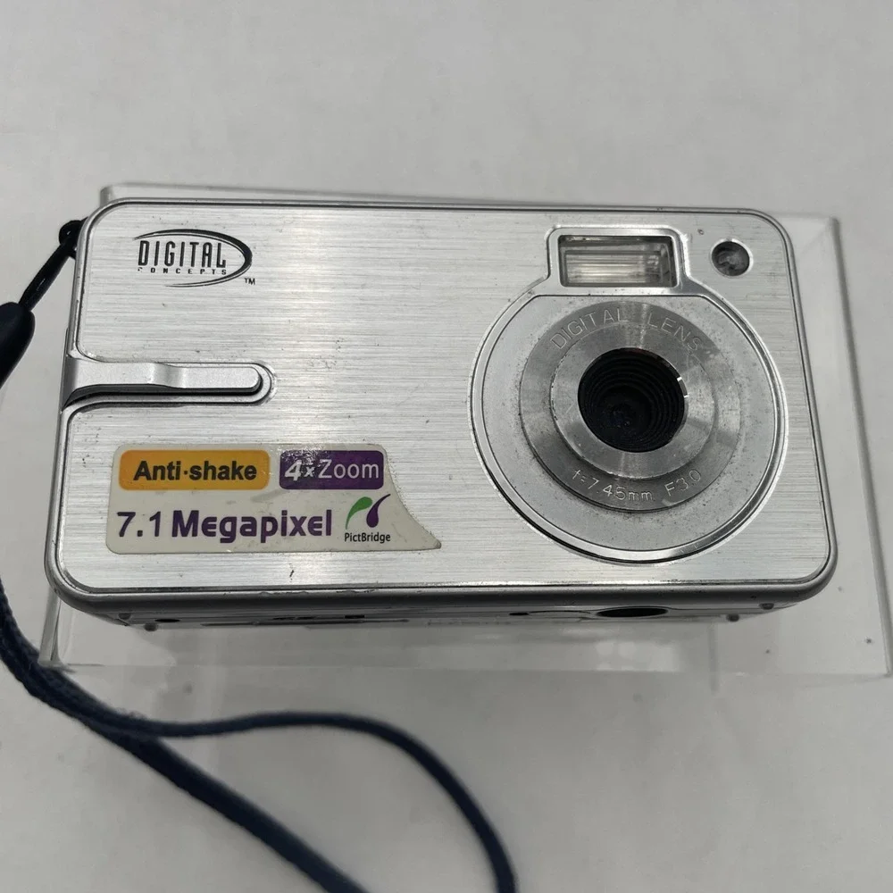 Digital Concepts 7.1MP Digital Camera 4X Zoom+ Battery+SD Card-Tested